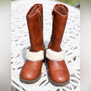 Carters Cognac Toddler Boots with fur detail size 8